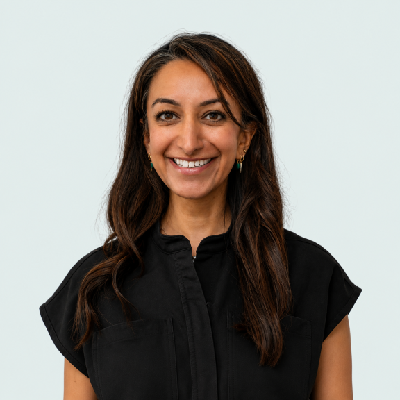 Picture of Deepa Vakil