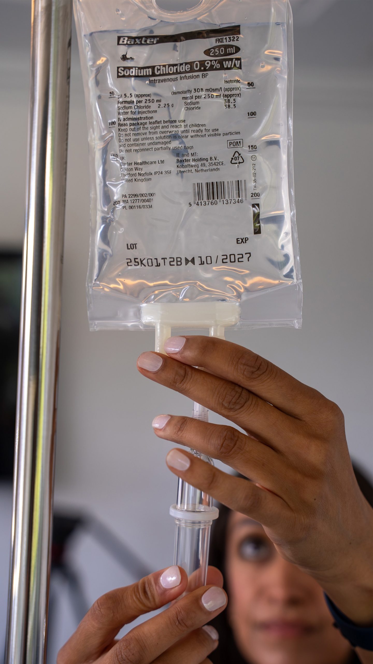 Deppa vakil using an IV drip